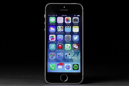 El Apple iPhone 5S Conserva la pantalla Reti - Imagen 2