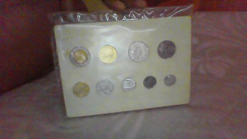 monedas en oro y plata de san marino son lira - Imagen 1