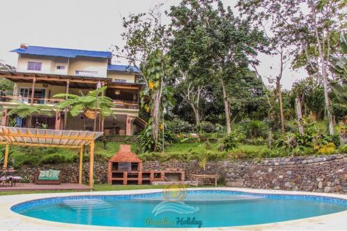 Villa Gladys en Bonao ofrece Esta villa est - Imagen 1